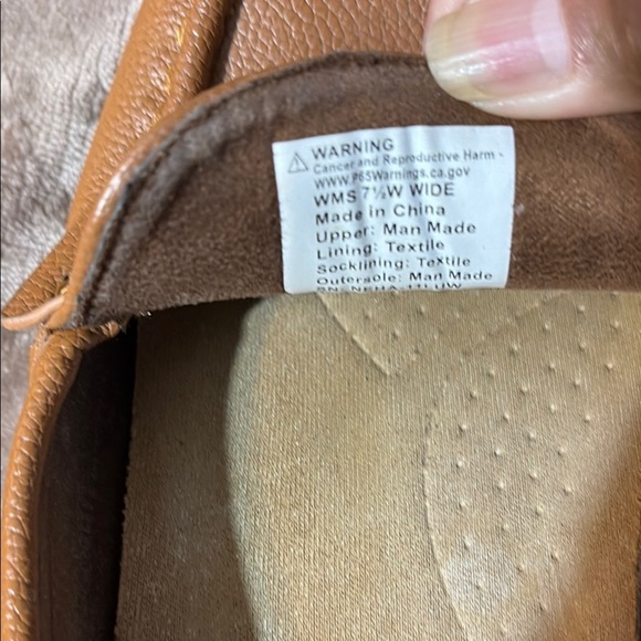 American Exchange Tan Leather Loafers Slip-Ons - Picture 5 of 5